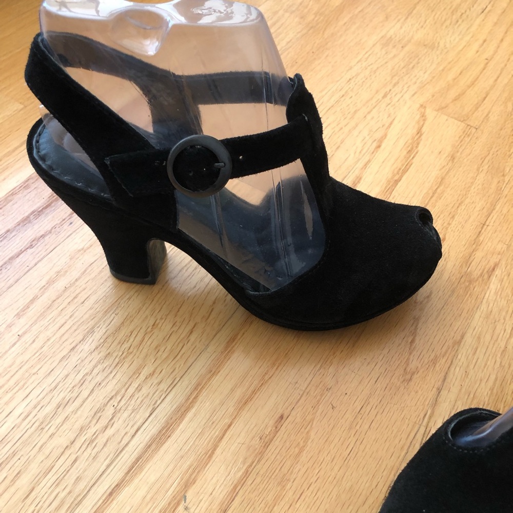 Y2K Born Crown Zola peep toe shoes sz 6